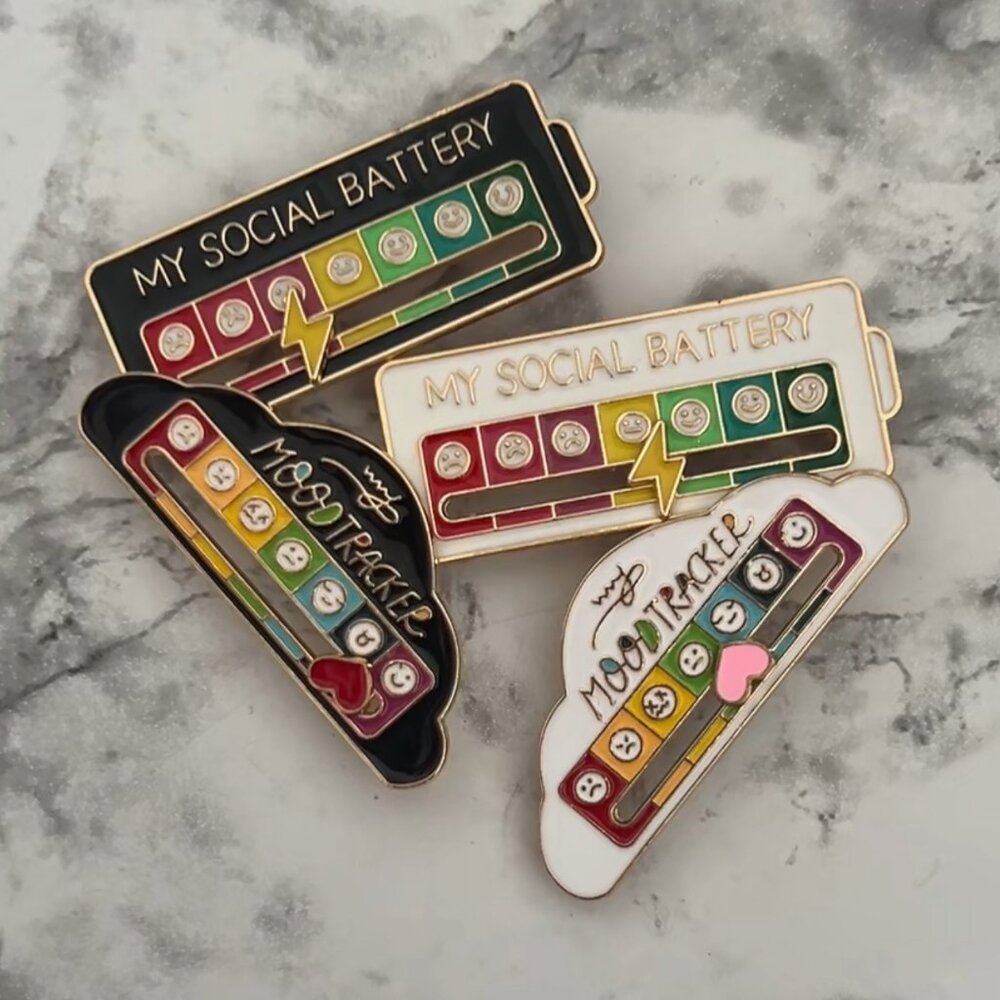 Social Battery / Mood Tracker Pin